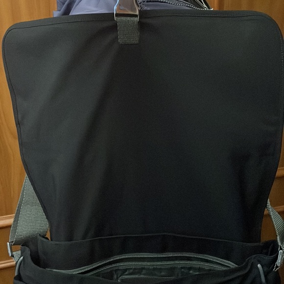 ‼️Sold‼️Authentic PRADA Sportside Crossbody Bag - Unisex❤️ - Picture 10 of 17